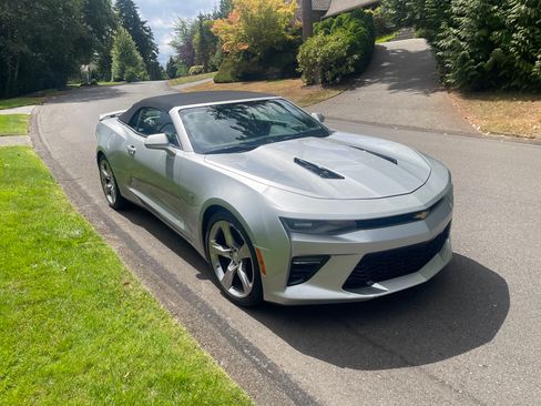 Used 2016 Chevrolet Camaro SS image 9