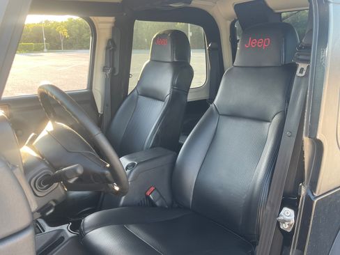 Used 2003 Jeep Wrangler Sport AWD/4WD image 10