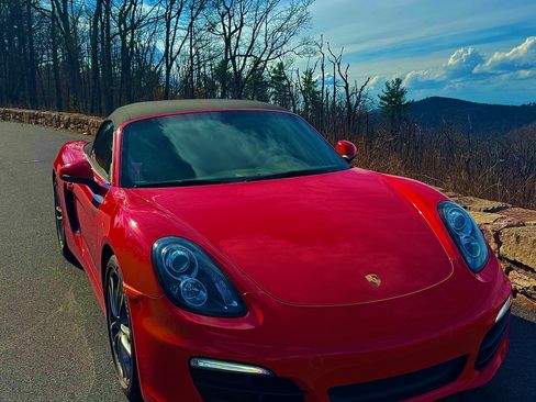 Used 2016 Porsche Boxster RWD image 5