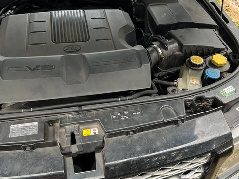 Used 2013 Land Rover Range Rover Sport HSE LUX w/ HSE Luxury Silver Pkg image 13