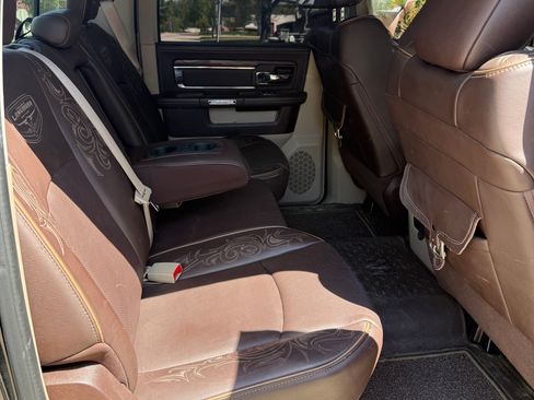 Used 2013 RAM 1500 Laramie Longhorn w/ Convenience Group AWD/4WD image 12