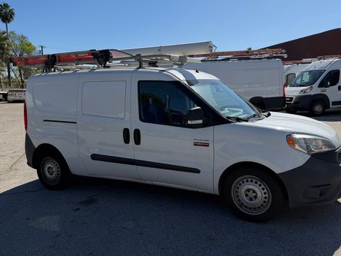 Used 2020 RAM ProMaster City Tradesman image 1