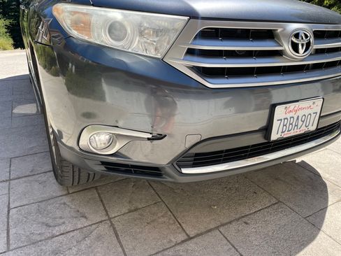 Used 2013 Toyota Highlander Limited AWD/4WD image 8