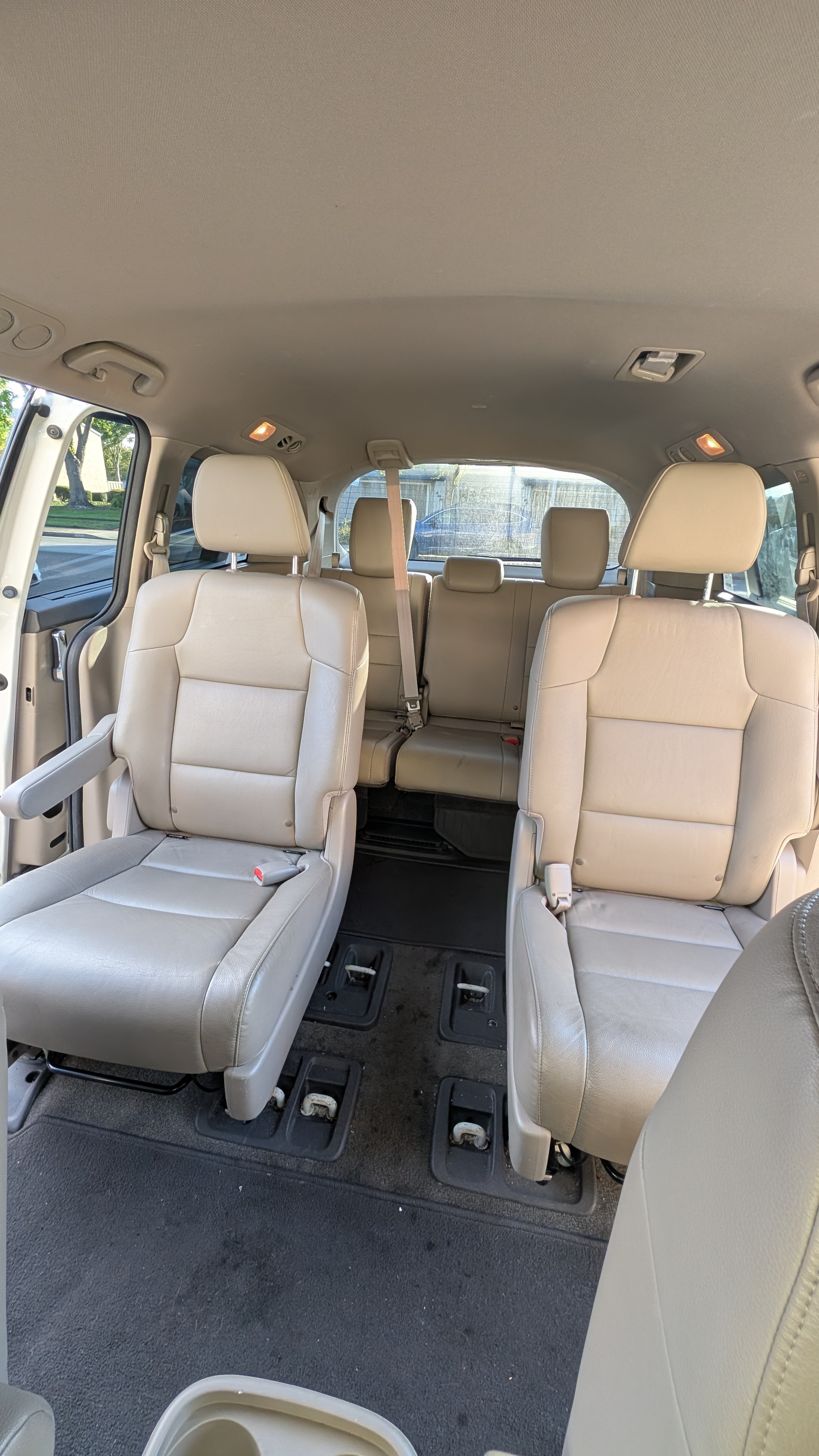 Used 2015 Honda Odyssey EX-L image 9