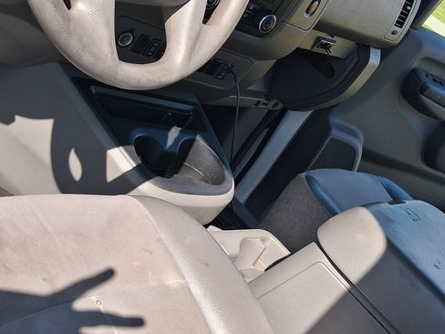 Used 2017 Nissan NV 2500 SV w/ Technology Package image 16