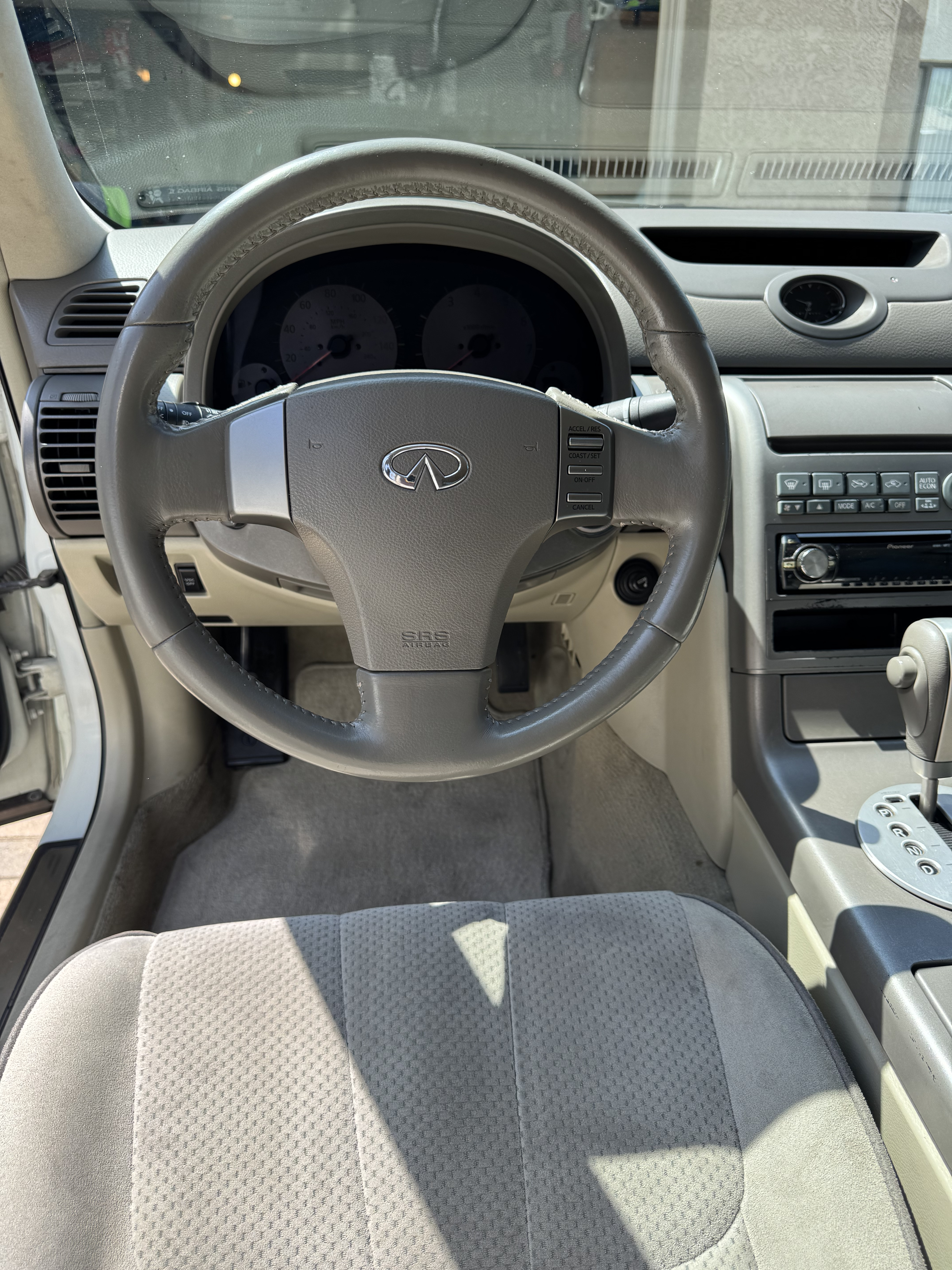 Used 2003 INFINITI G35 Sedan RWD image 2
