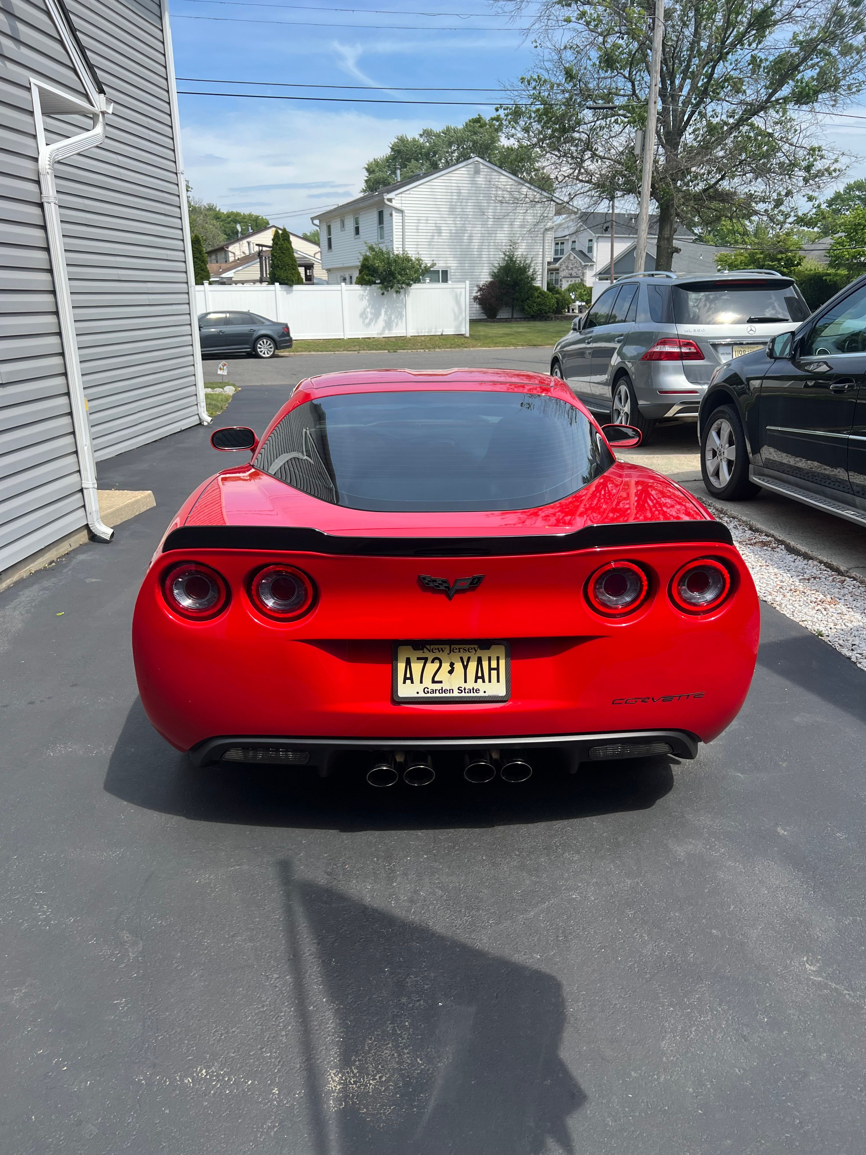 Used 2006 Chevrolet Corvette Coupe w/ Preferred Equipment Group RWD image 9