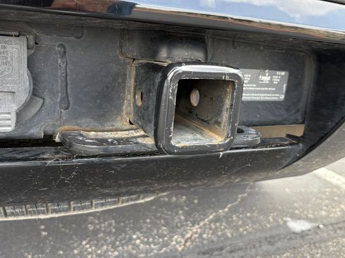 Used 2013 Chevrolet Tahoe LT w/ Texas Edition image 23