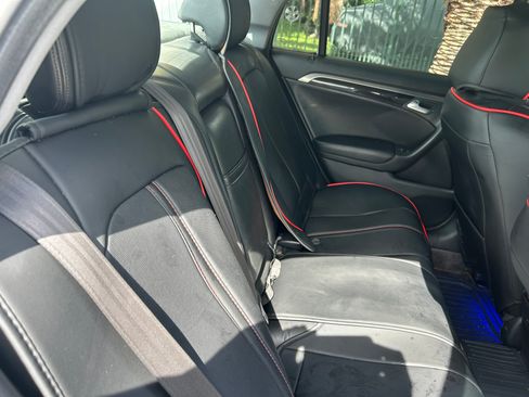 Used 2005 Acura TL FWD image 9
