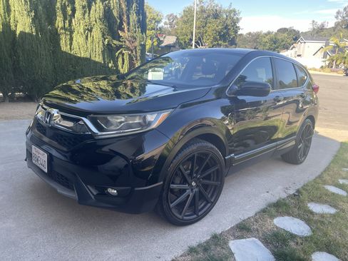 Used 2017 Honda CR-V EX image 1