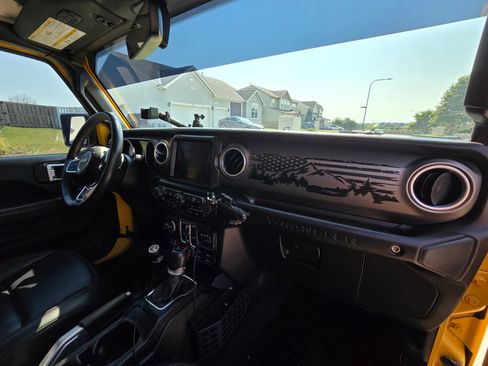 Used 2018 Jeep Wrangler Unlimited Rubicon AWD/4WD image 22