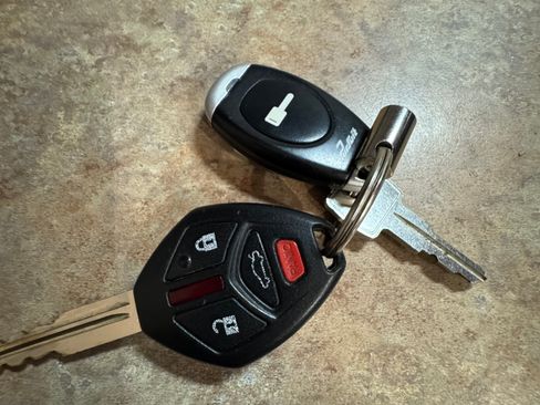 Used 2009 Mitsubishi Eclipse GS image 14