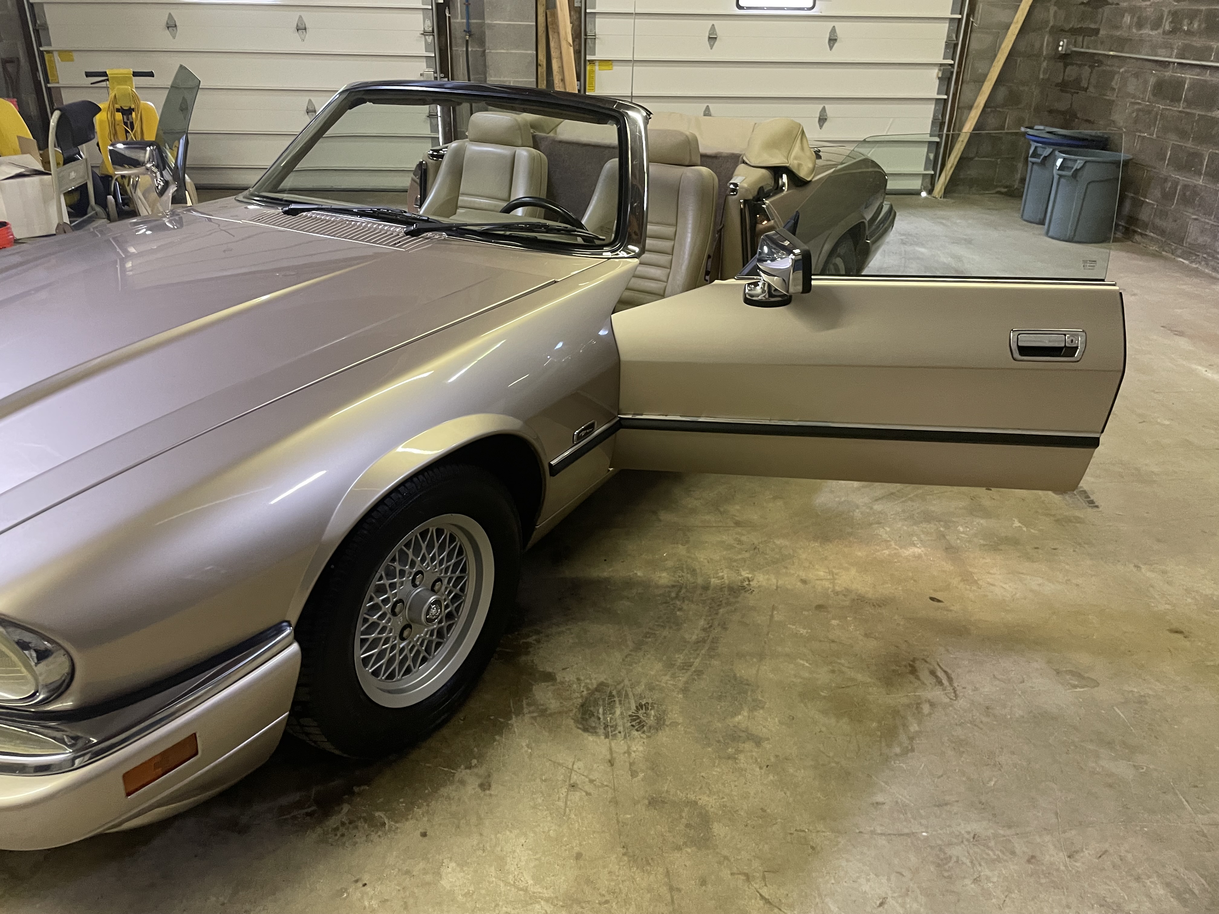 Used 1994 Jaguar XJS 4.0 Convertible RWD image 4