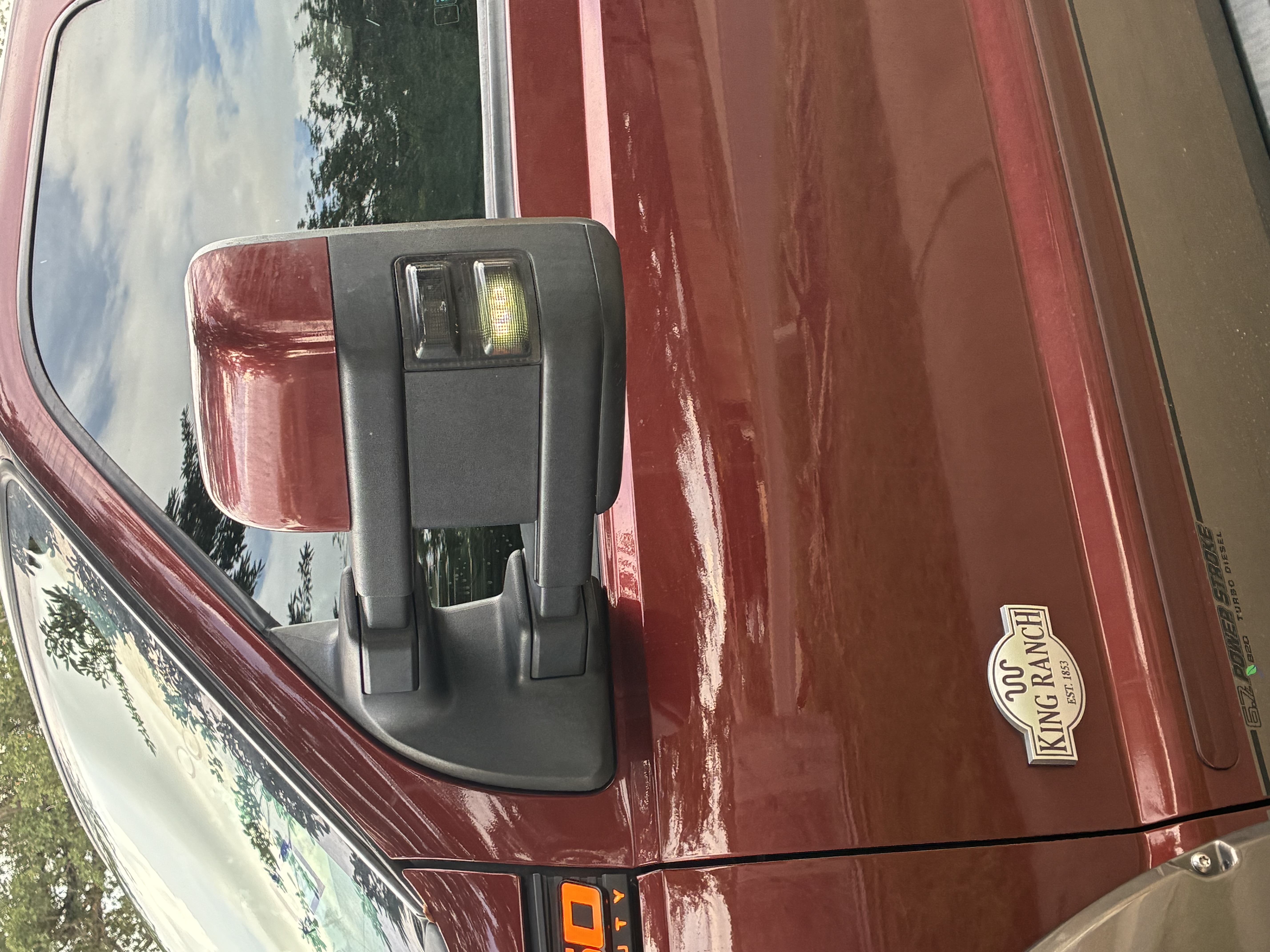 Used 2016 Ford F250 King Ranch w/ FX4 Off-Road Package AWD/4WD image 8