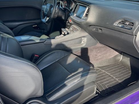 Used 2016 Dodge Challenger SRT Hellcat image 20