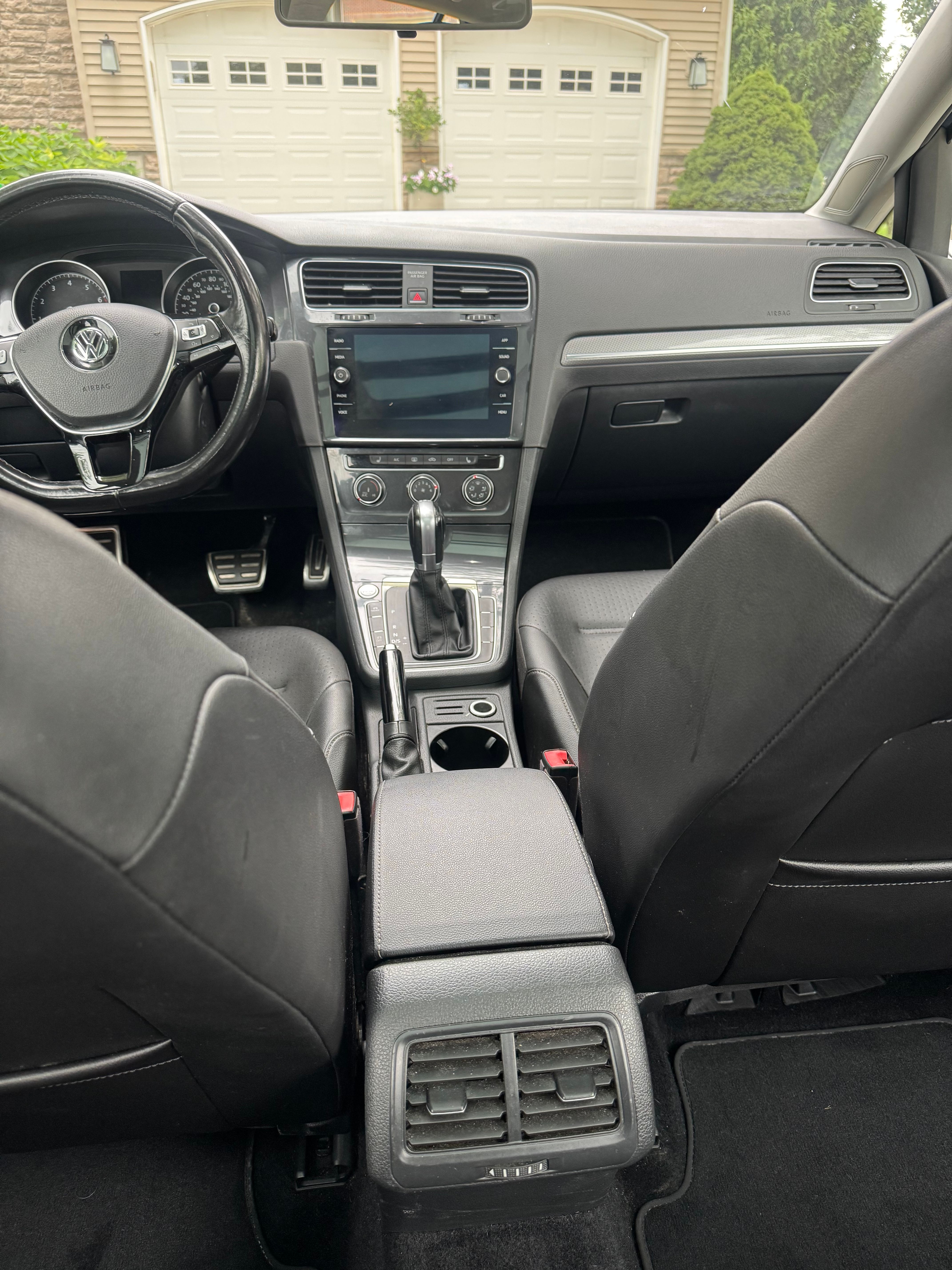 Used 2018 Volkswagen Golf Alltrack SE AWD/4WD image 15