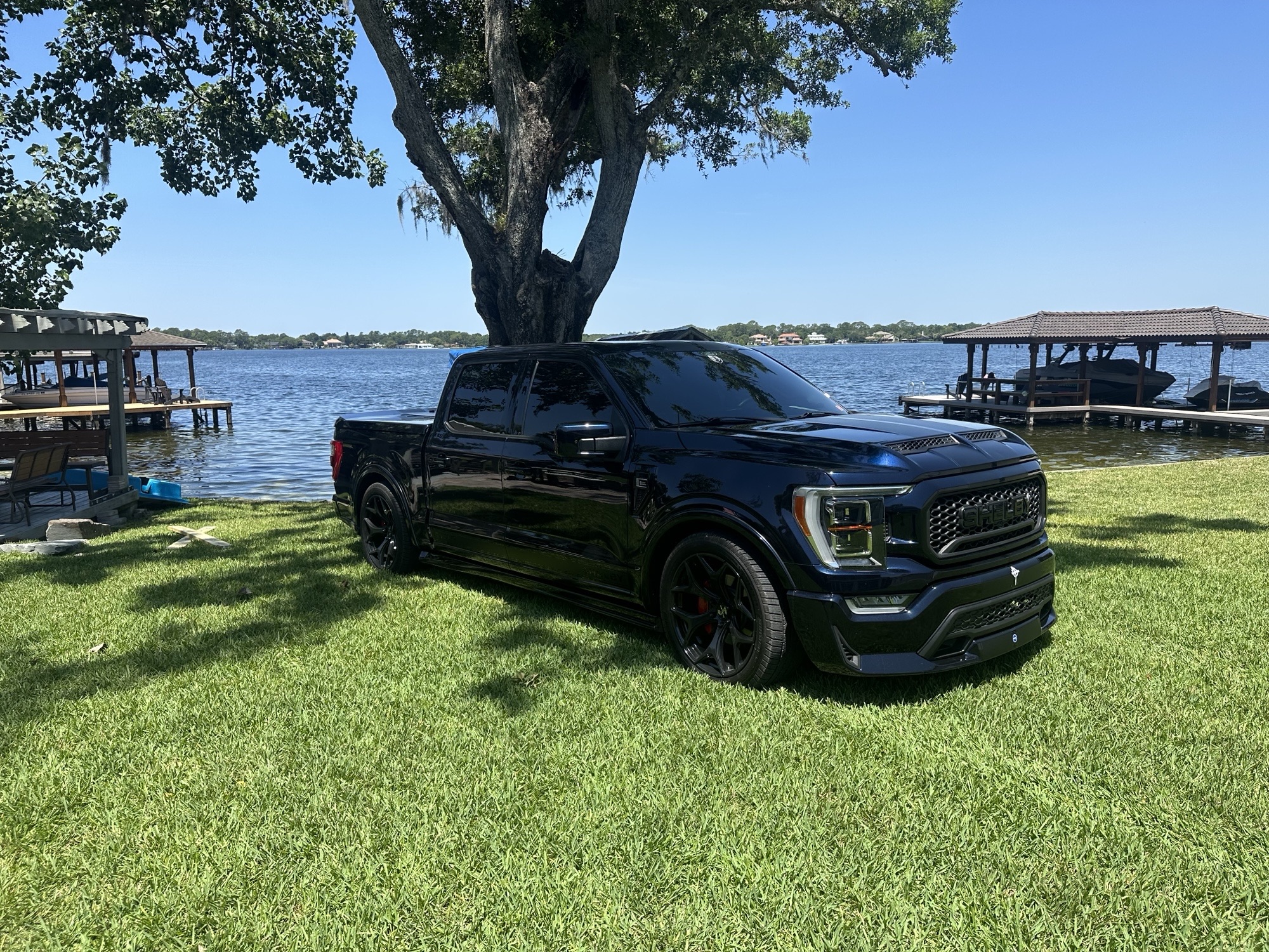 Used 2021 Ford F150 Lariat w/ Equipment Group 502A High AWD/4WD image 1
