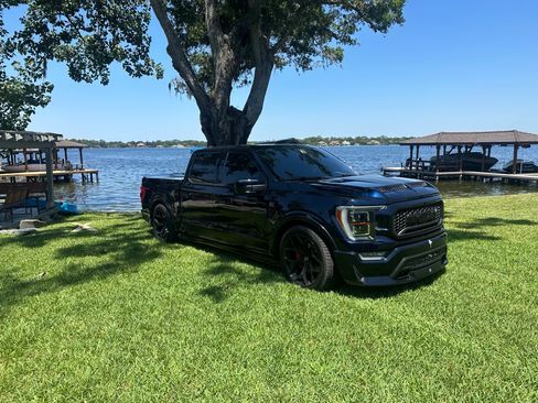Used 2021 Ford F150 Lariat w/ Equipment Group 502A High AWD/4WD image 1