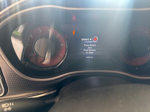 Used 2022 Dodge Challenger SRT Hellcat Redeye image 4