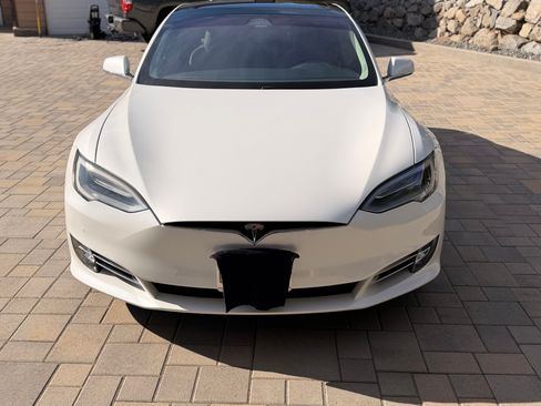 Used 2019 Tesla Model S 100D image 5