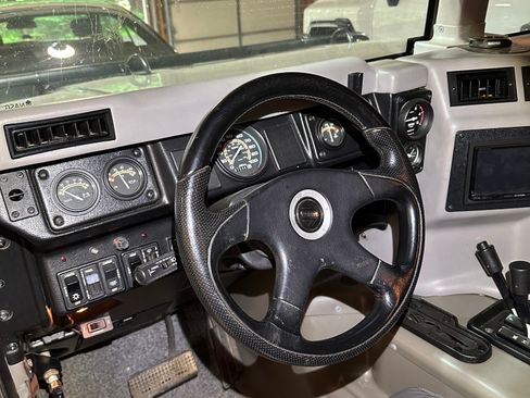Used 1999 HUMMER H1 4-Door Wagon image 20