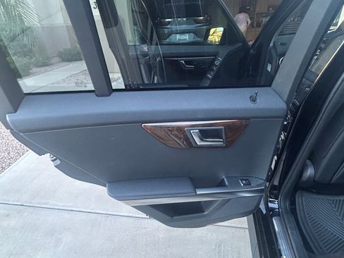 Used 2013 Mercedes-Benz GLK 350 2WD image 21