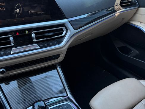 Used 2020 BMW 330i Sedan w/ Premium Package image 11