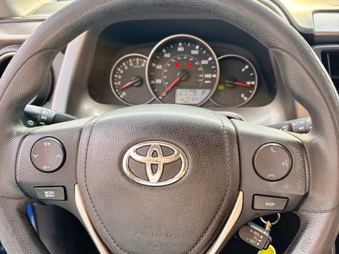 Used 2016 Toyota RAV4 LE image 15
