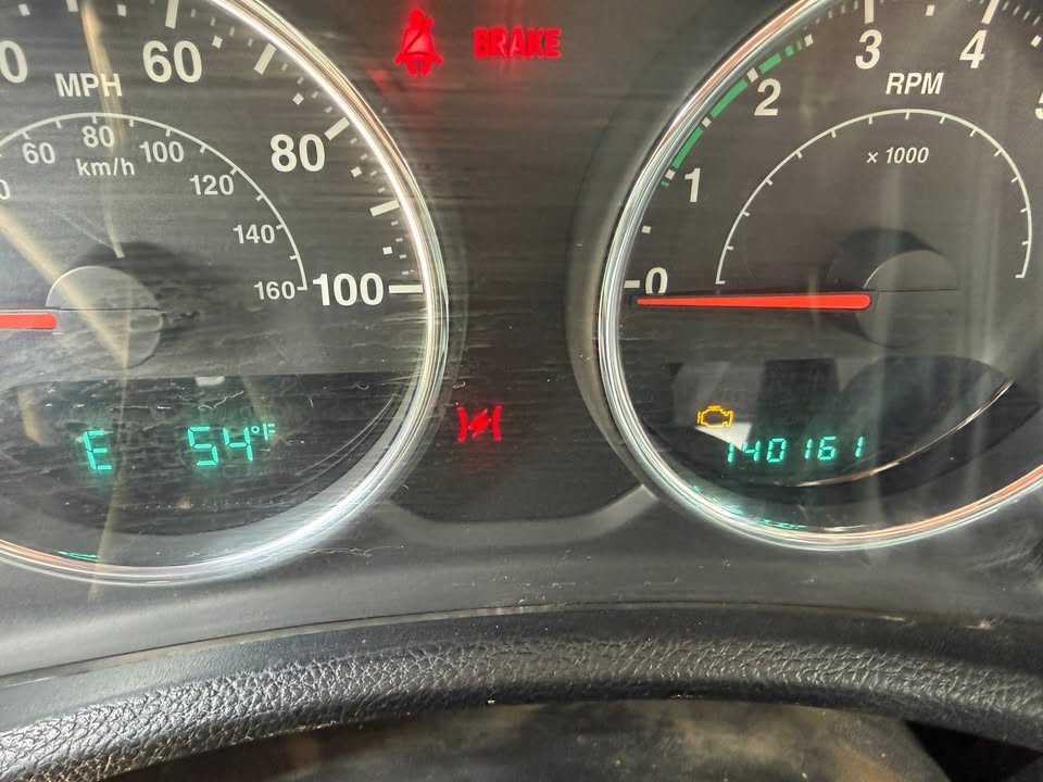 Used 2012 Jeep Wrangler Sport AWD/4WD image 13