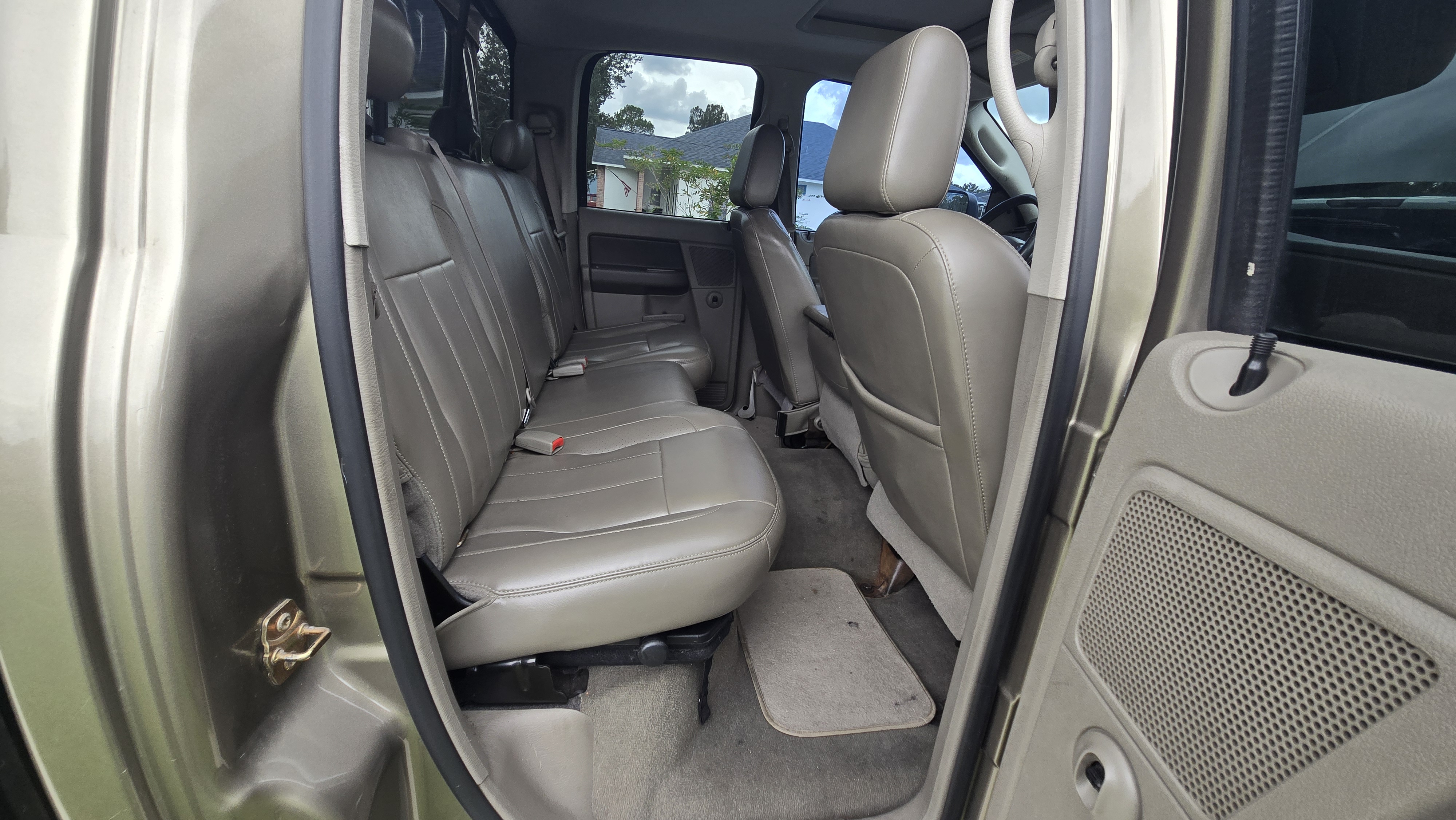 Used 2006 Dodge Ram 2500 Truck Laramie AWD/4WD image 27