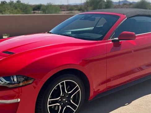 Used 2021 Ford Mustang Premium RWD image 11
