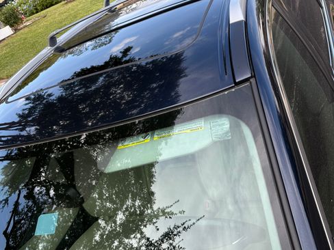 Used 2018 INFINITI QX60 3.5 Sport Utility 4D w/ Deluxe Technology Package image 11