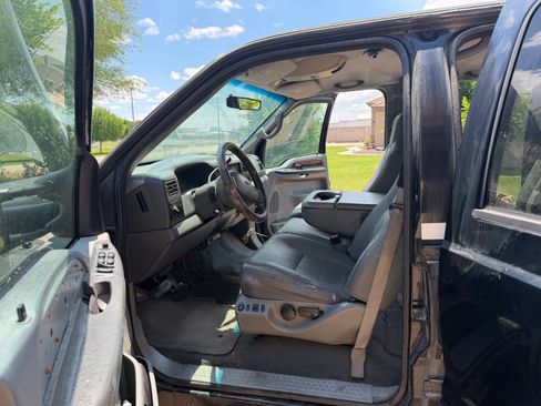 Used 2002 Ford F350 4x4 Crew Cab Super Duty image 10