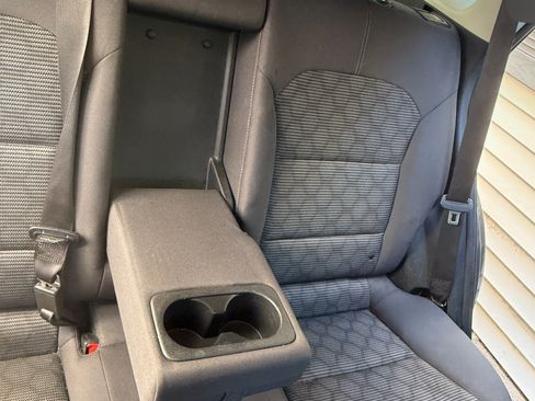 Used 2018 Kia Niro LX image 12