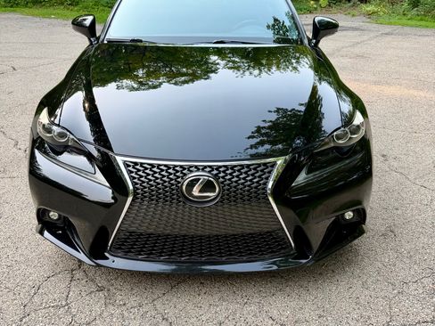 Used 2015 Lexus IS 250 AWD w/ F-Sport Package image 4