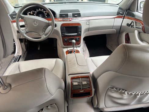 Used 2004 Mercedes-Benz S 430 4MATIC image 16