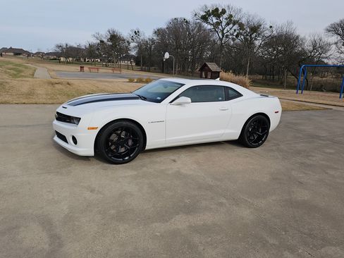 Used 2012 Chevrolet Camaro SS w/ RS Package image 2