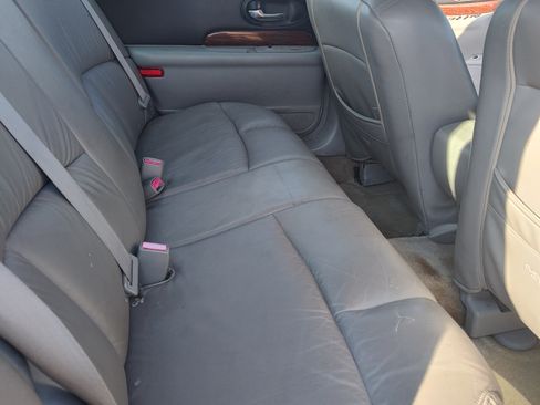 Used 2004 Buick Le Sabre Custom image 9
