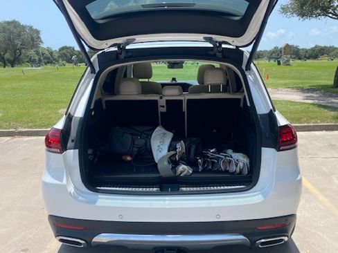 Used 2022 Mercedes-Benz GLE 450 4MATIC image 2