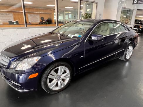 Used 2012 Mercedes-Benz E 350 Coupe image 2