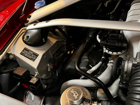 Used 2010 Aston Martin V8 Vantage Roadster image 11