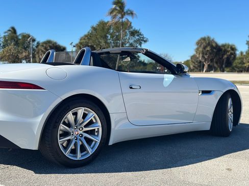 Used 2017 Jaguar F-TYPE Premium Convertible 2D image 1