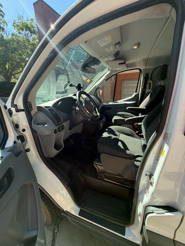 Used 2016 Ford Transit 350 XLT RWD image 8