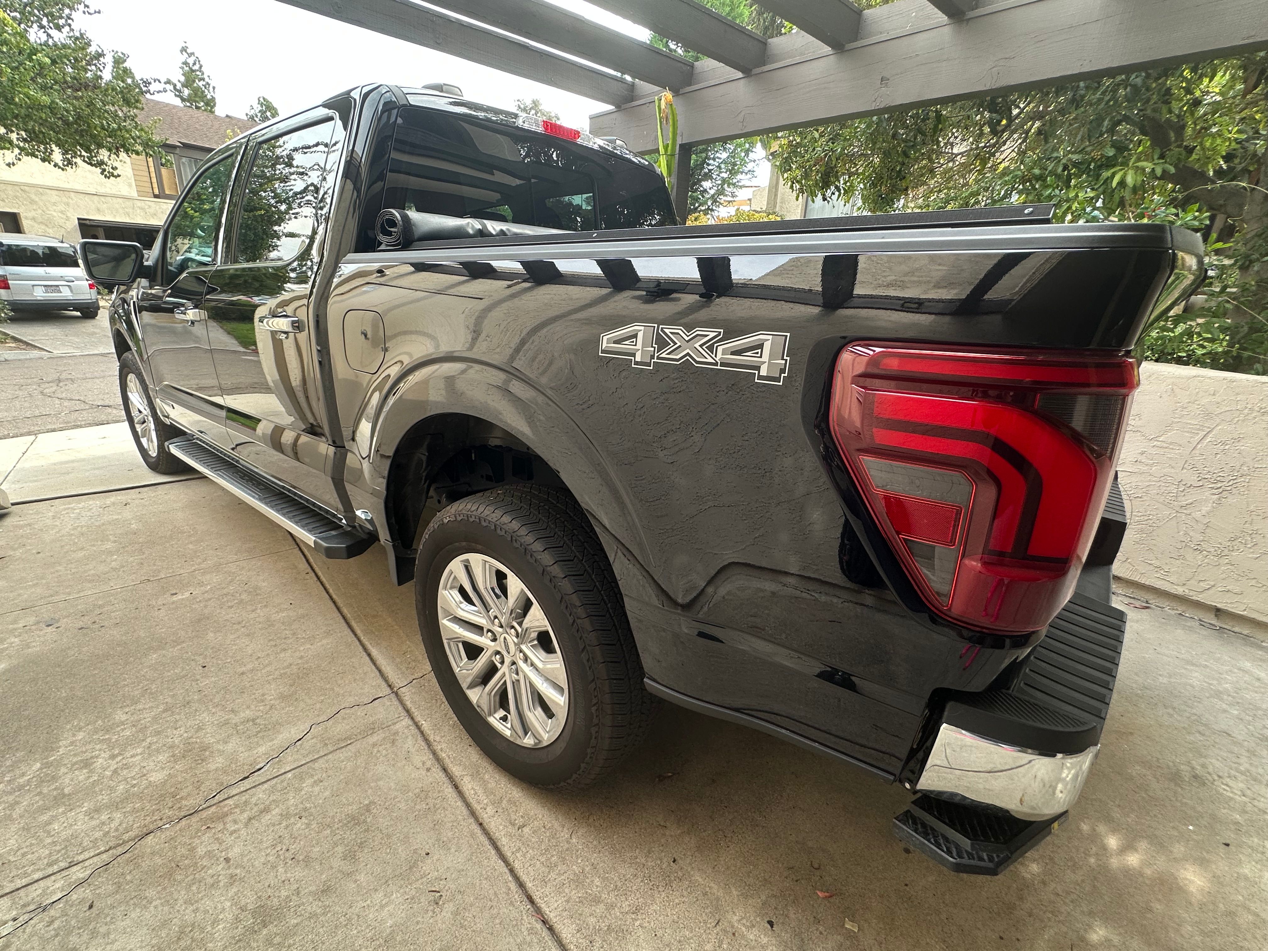 Used 2025 Ford F150 Lariat w/ Equipment Group 501A Mid AWD/4WD image 2