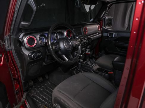 Used 2021 Jeep Gladiator Sport image 8