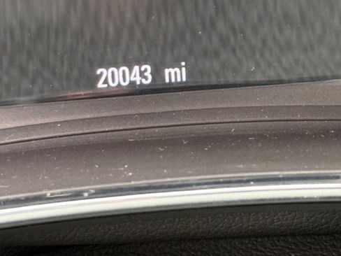 Used 2018 Buick Encore Preferred image 11