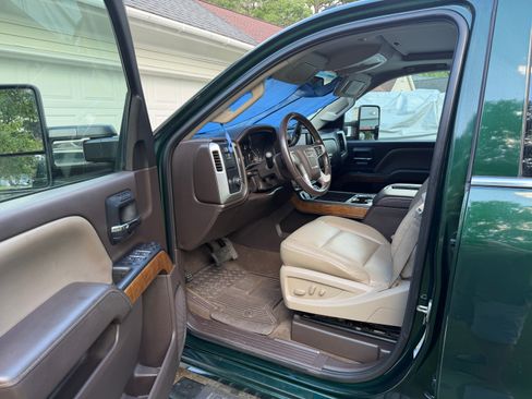 Used 2015 GMC Sierra 3500 SLT RWD image 9