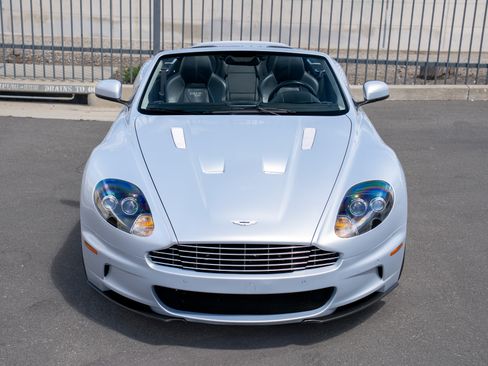 Used 2011 Aston Martin DBS Volante RWD image 18