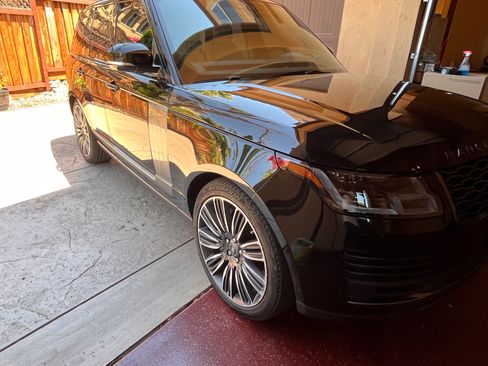 Used 2021 Land Rover Range Rover Westminster Edition image 1