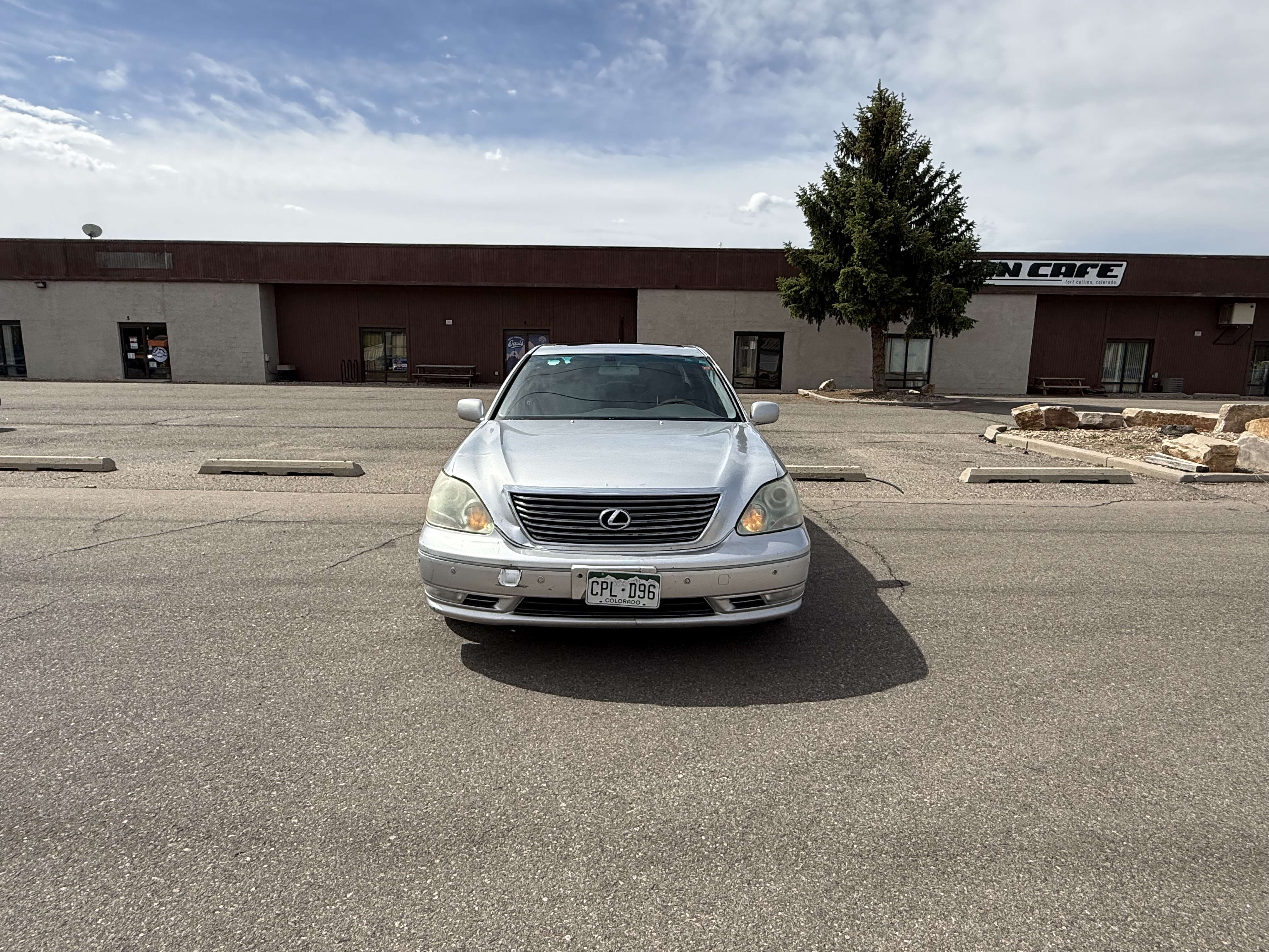 Used 2006 Lexus LS 430 RWD image 2